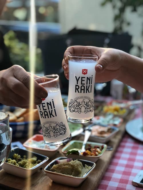 Rakıcı - 3. Fotoğraf Rakıcı - 3. Fotoğraf