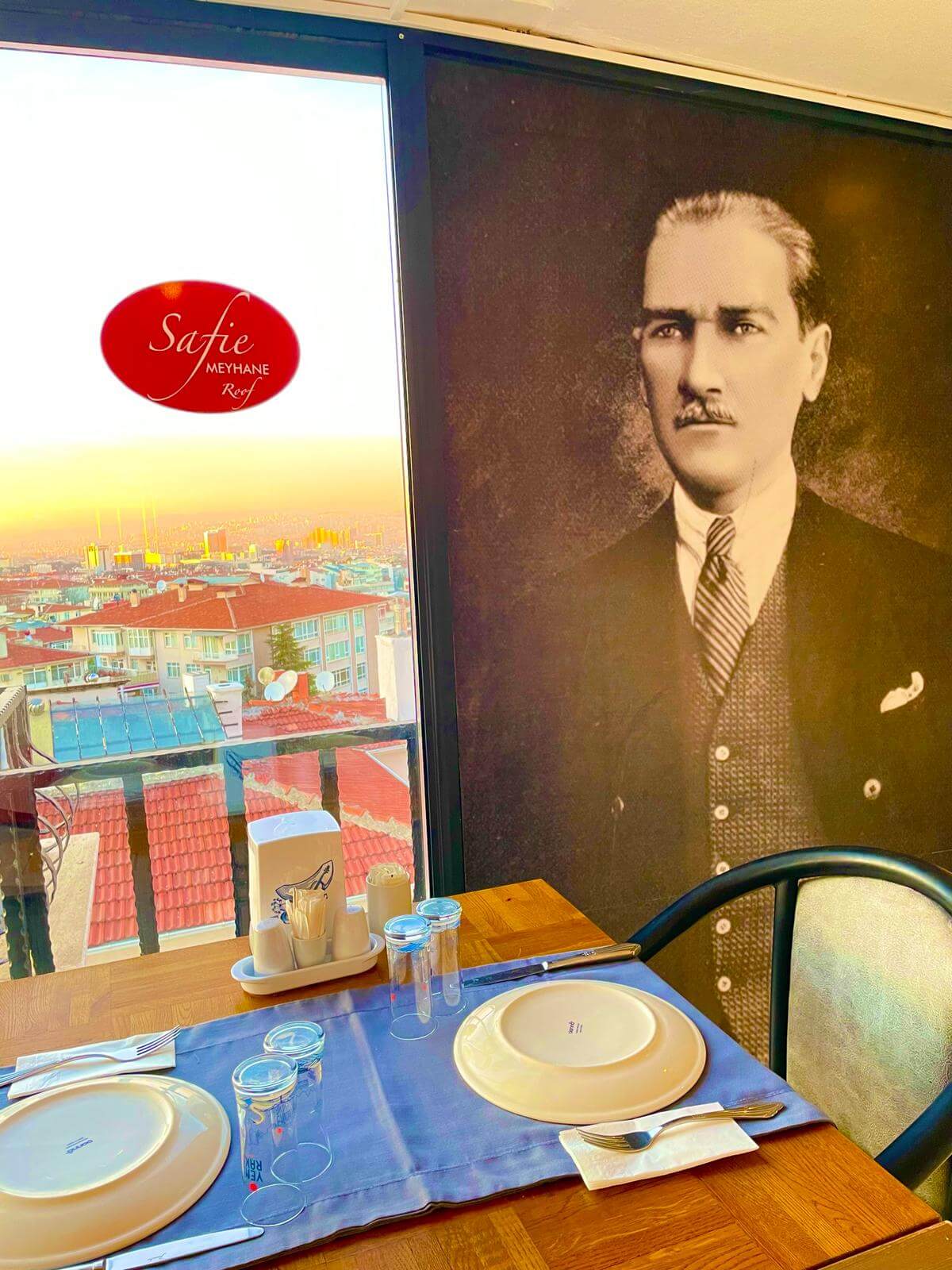 Safie Meyhane Roof Çankaya