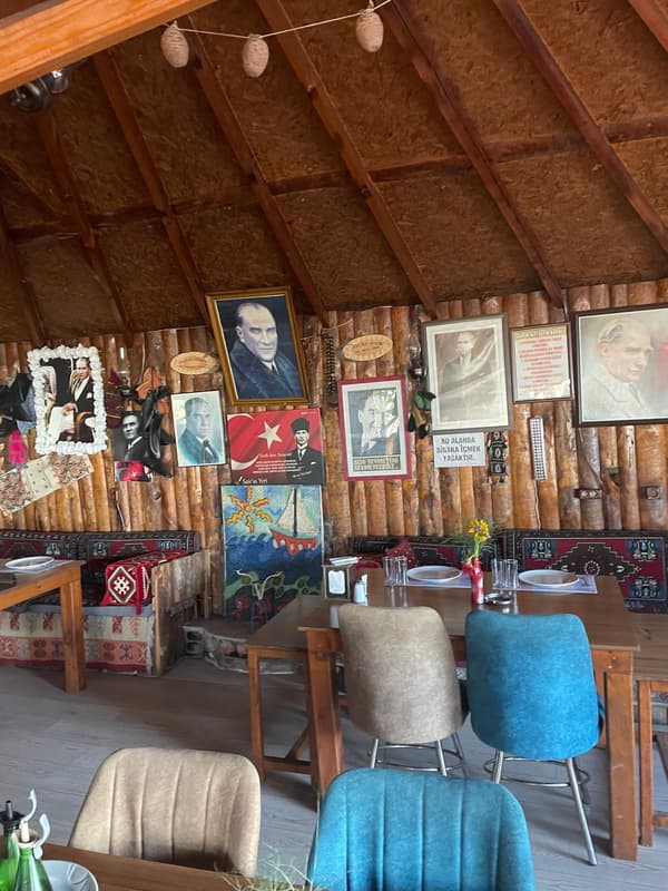 Şairin Yeri - 18. Fotoğraf Şairin Yeri - 18. Fotoğraf